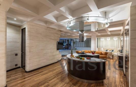 Penthouse with pool on Prospekt Mira, Moscow - apartment by the day