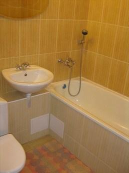 Apartment for rent, and at night. Any number of metro sutok.