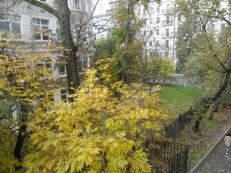 City center, 3 minutes from metro, Moscow - apartment by the day