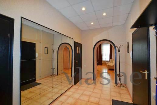 Apartments in the heart of St. Petersbur, Saint Petersburg - apartment by the day