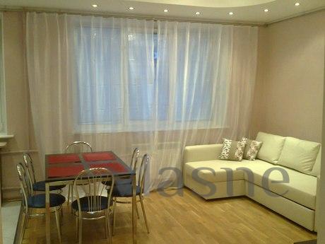 Beautiful apartment in the city center on pl.Vosstaniya 100 