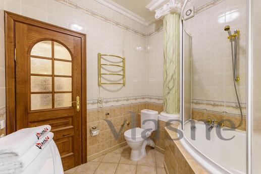 Cozy apartment in the very center, Saint Petersburg - apartment by the day