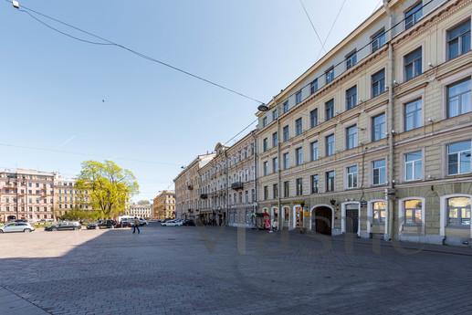 Cozy apartment in the very center, Saint Petersburg - apartment by the day