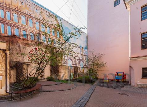 Cozy apartment in the very center, Saint Petersburg - apartment by the day