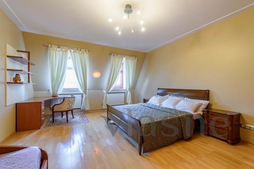 VIP apartment on Mayakovsky, Saint Petersburg - apartment by the day