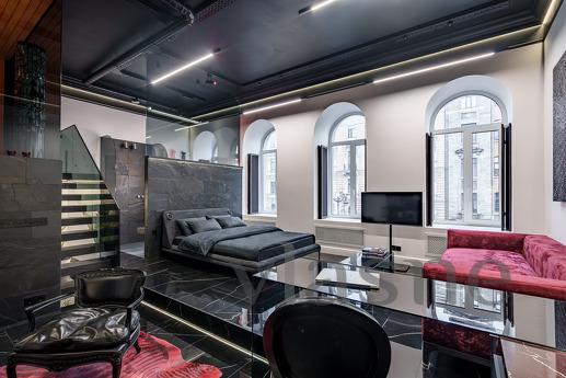 VIEW OF NEVSKY, SAUNA, FIREPLACE, Saint Petersburg - apartment by the day