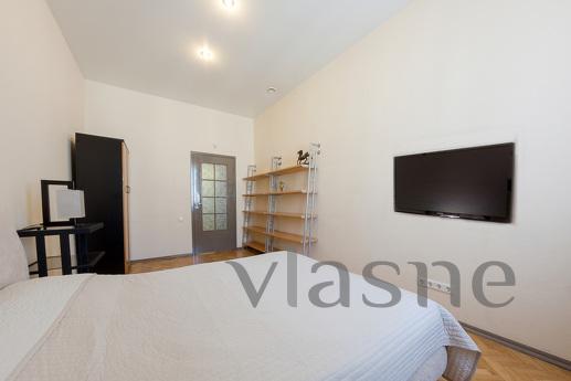 hth24 apartmeпts, parking, Nevsky pr., Saint Petersburg - apartment by the day