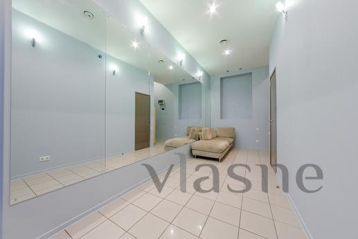 hth24 apartmeпts, parking, Nevsky pr., Saint Petersburg - apartment by the day