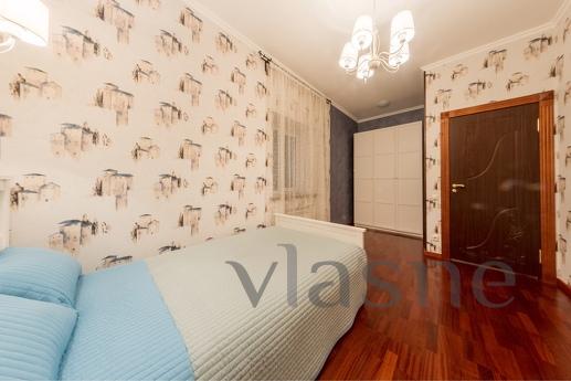 4 bedroom apartment Vladimirsky Prospekt, Saint Petersburg - apartment by the day