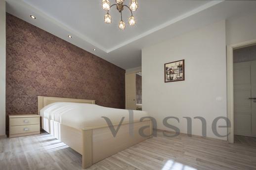 Bright cozy apartment on Povarskoy, 9, Saint Petersburg - apartment by the day