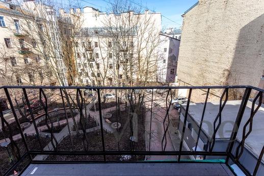 Zagorodny prospekt 8, Saint Petersburg - apartment by the day