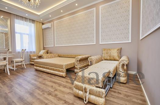 Italian 11, Saint Petersburg - apartment by the day