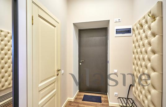 Italian 11, Saint Petersburg - apartment by the day