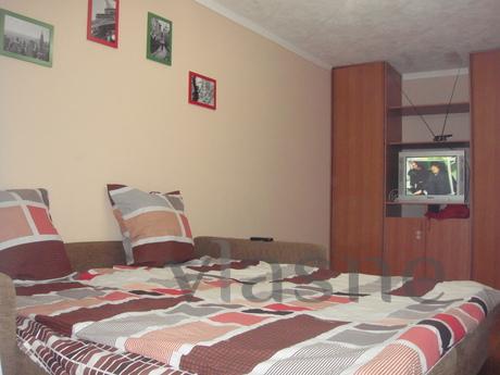 Clean, comfortable studio apartment. Located right near the 