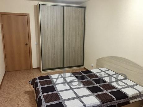 2k in a new house near the Arsenal cente, Perm - apartment by the day