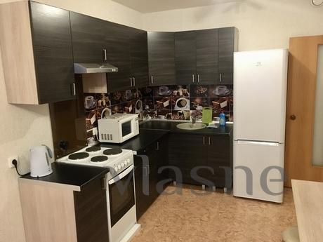 2k in a new house near the Arsenal cente, Perm - apartment by the day
