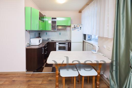 2 bedroom apartment for rent, Novosibirsk - apartment by the day