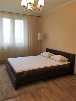 Apartment near Spassky Bridge, Krasnogorsk - apartment by the day