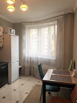 Apartment near Spassky Bridge, Krasnogorsk - apartment by the day