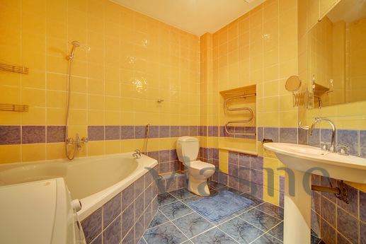 2 bedroom apartment in center, Saint Petersburg - apartment by the day