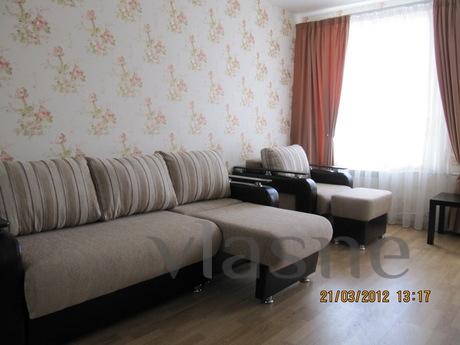 2 r apartment in a center  near a subway, Saint Petersburg - apartment by the day