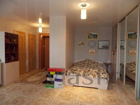 An apartment for rent, 5 minutes from the metro Lenina. Reno