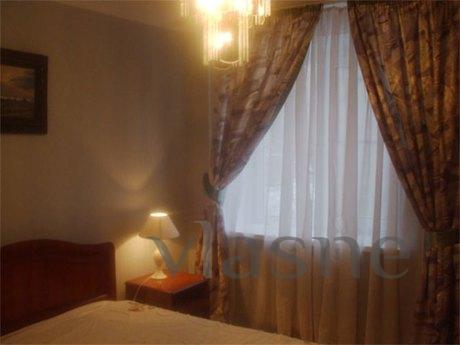 Apartment near the Metro, near many shops, cafes and restaur
