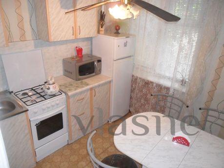 Apartment in the city center near the tr, Volgograd - apartment by the day