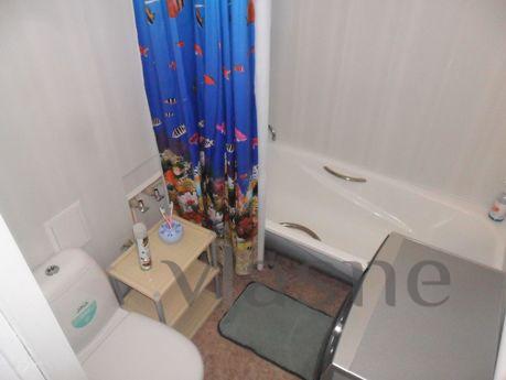Apartment in the city center near the tr, Volgograd - apartment by the day