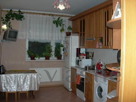 apartment in the new house! Close to Met, Saint Petersburg - apartment by the day