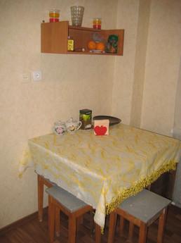 no more than 40 characters, Cherepovets - apartment by the day