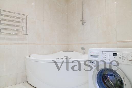 3 minute walk to the Kremlin. Tverskaya, Moscow - apartment by the day