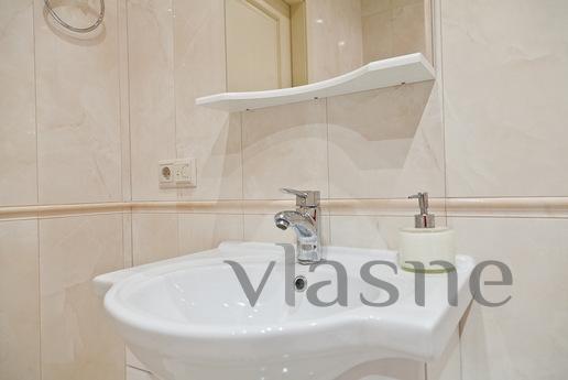 3 minute walk to the Kremlin. Tverskaya, Moscow - apartment by the day