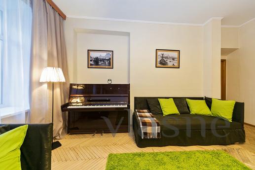 Novy Arbat 2-bedroom apartment, Moscow - apartment by the day