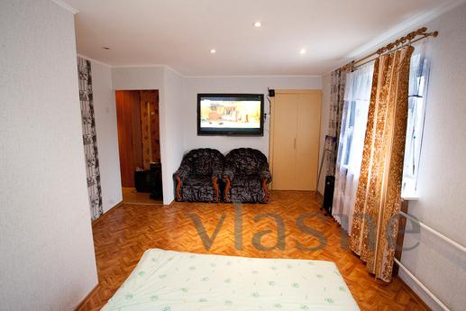 Comfortable apartment in the city center, Izhevsk - apartment by the day