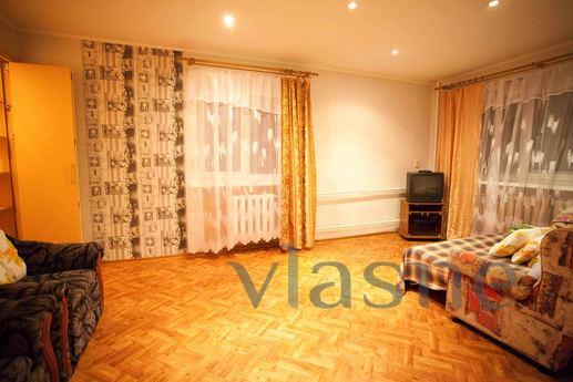 Comfortable apartment in the city center, Izhevsk - apartment by the day