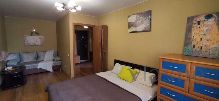 Apartment in a new home for a day Center, Уфа - апартамент за нощувки
