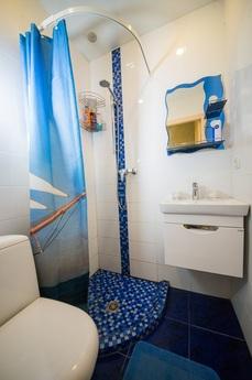 ROMANTIC FLAT IN THE CENTER ROMANTIC FLAT IN THE CENTER, Saratov - apartment by the day