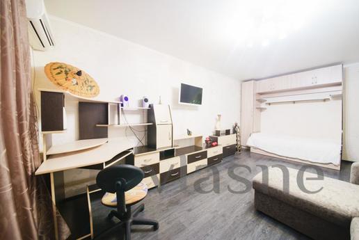 1BR with French windows at the park 1BR with French windows at the park, Saratov - apartment by the day