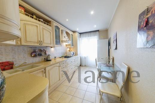 Elite house. Excellent fully working technique, TV, fast unl