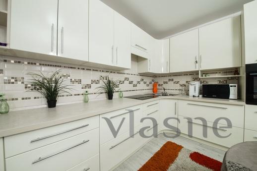 3 bedroom apartment on Pugacheva 3 bedroom apartment on Pugacheva, Saratov - apartment by the day