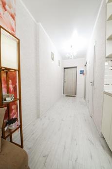 3 bedroom apartment on Pugacheva 3 bedroom apartment on Pugacheva, Saratov - apartment by the day