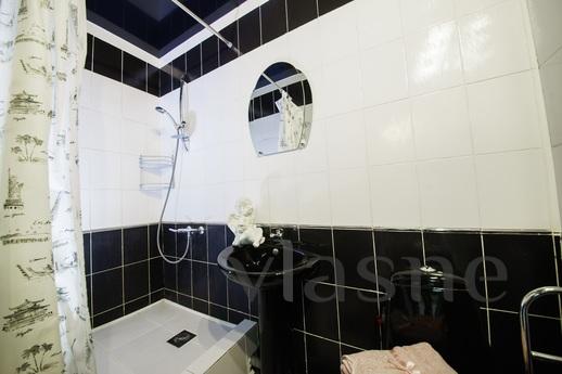 2 bedroom apartment on Sokolova., Saratov - apartment by the day