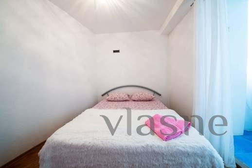 3 bedroom apartment on Pugacheva 3 bedroom apartment on Pugacheva, Saratov - apartment by the day