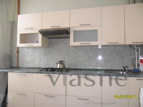 2 room apartment in the center, Rostov-on-Don - apartment by the day