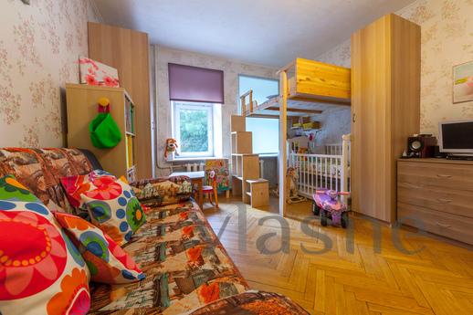 Apartments near the Hermitage, Saint Petersburg - apartment by the day