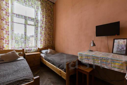 Large apartment for company, Saint Petersburg - apartment by the day