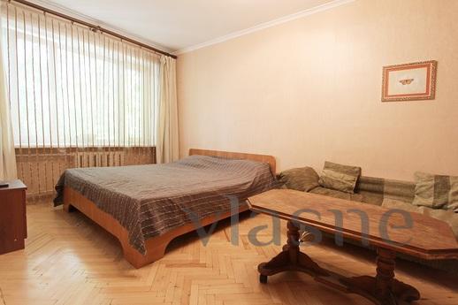 Located in 15 -. minutes. traffic from the subway Polezhaevs
