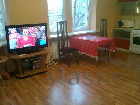 3 bedrooms on Sholokhov Str, Rostov-on-Don - apartment by the day