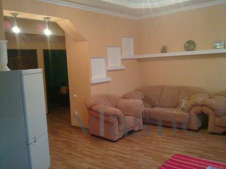 3 bedrooms on Sholokhov Str, Rostov-on-Don - apartment by the day